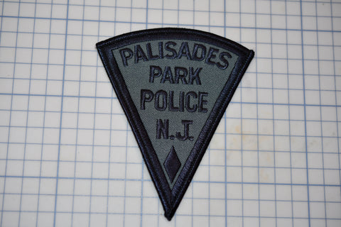 a patch that says palisdales park police