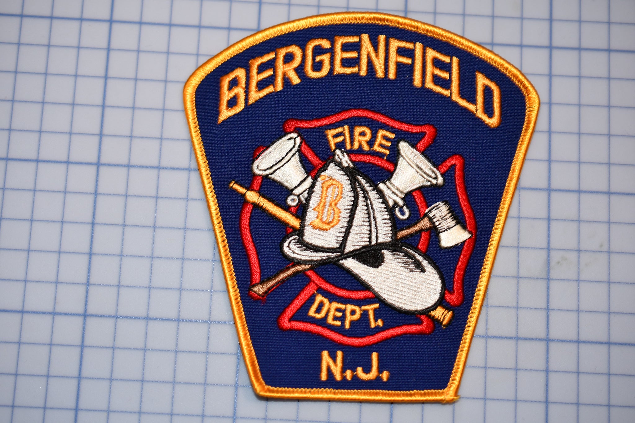 Bergenfield New Jersey Fire Department Patch (B29-364)
