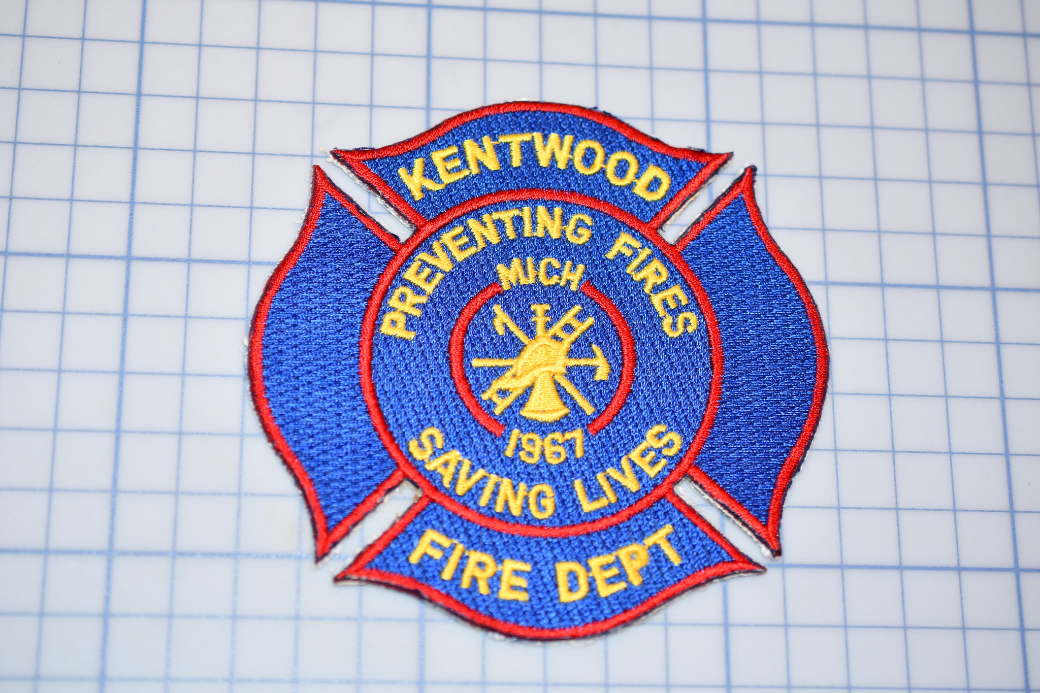 Kentwood Michigan Fire Department Patch (B29-349)