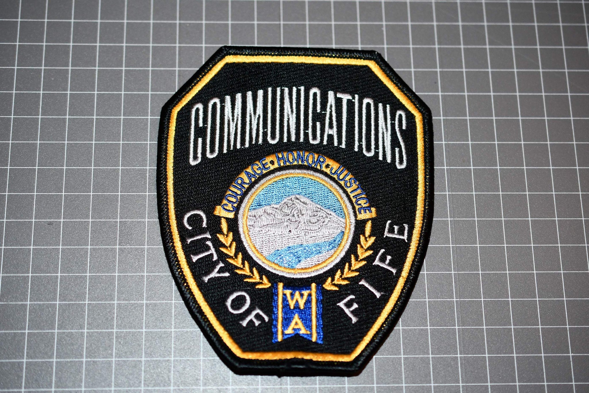 City Of Fife Washington Police Communications Patch (B2)
