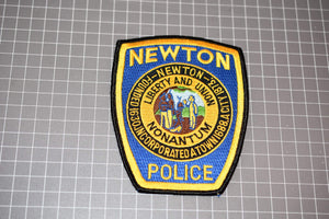 Newton Massachusetts Police Patch (U.S. Police Patches)