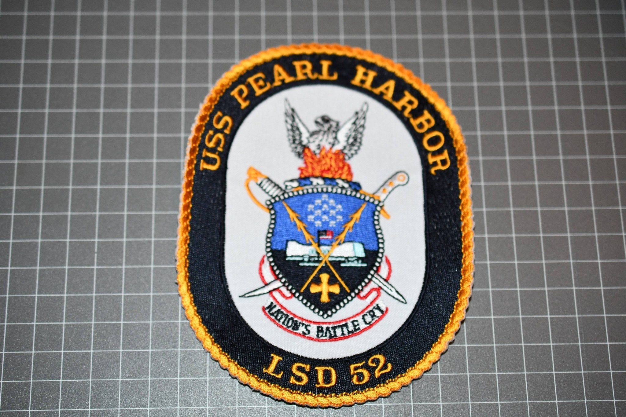USN USS Pearl Harbor LSD 52 Patch (B10-079)