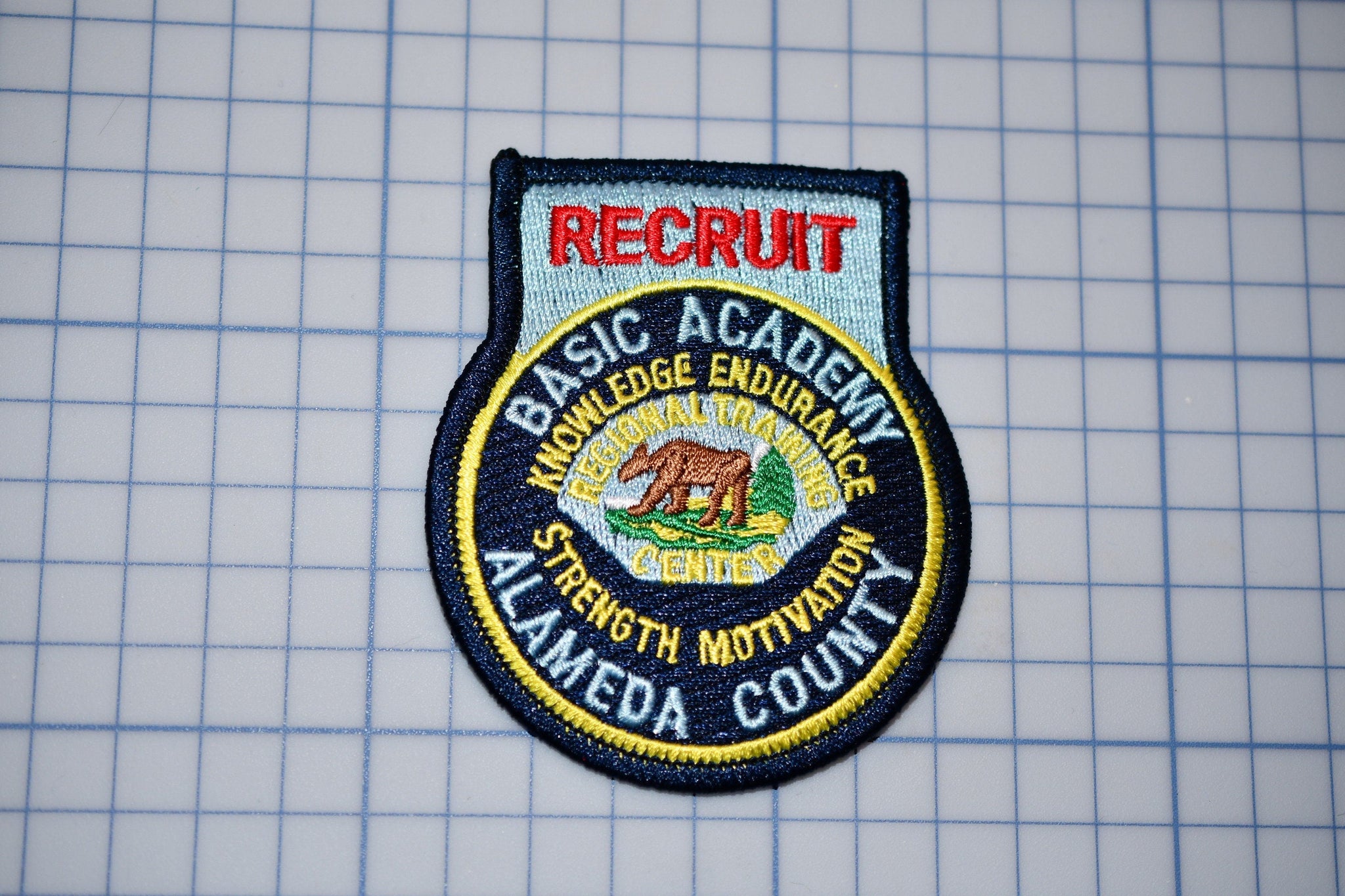 Alameda County California Basic Academy Recruit Police Patch (B25-185)